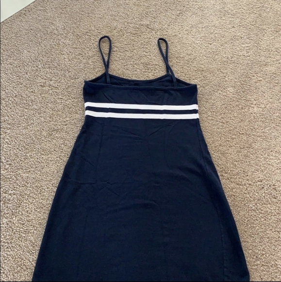 3/$20 Brandy Melville Fitted Mini Lillian D - Picture 10 of 12